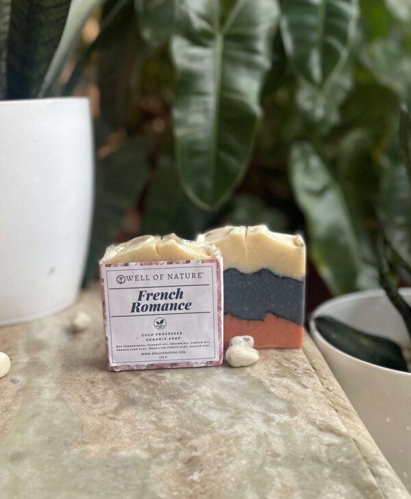 French Romance Organic Premium Artisan Soap – Handcrafted with Organic Ingredients including Coconut Oil, Sesame Oil, and Natural Clays for a Luxurious Spa Experience.